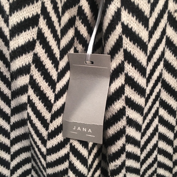 NWT Jana Black & Off White Sweater Chevron Print - Picture 4 of 6